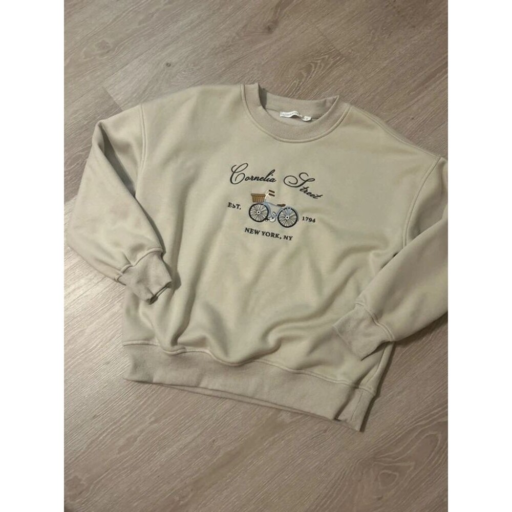 Altar'd State Taylor Swift-Inspired Cornelia Embroidered Graphic Sweatshirt Sz S